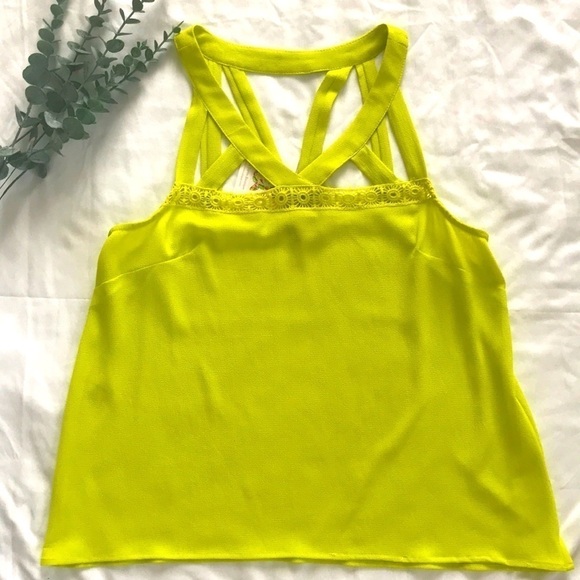 lovPosh Tops - NWT Boutique Caged Top